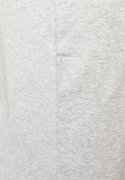 Pier One 5 Pack - Camiseta Interior - 802 - Black_102 - Grey_001 - White -Elegancia Tienda De Ventas 0a955050f8ad409d9106d70a8870543a