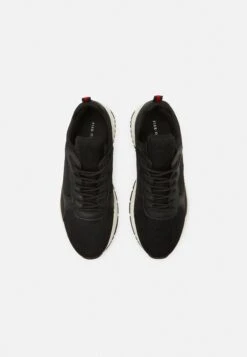 Pier One Unisex - Zapatillas - Black/White -Elegancia Tienda De Ventas 1080a7dccd1b41bfb8c11eb2d0bdfeae