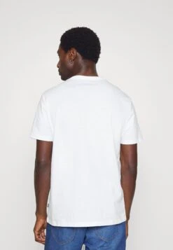 Pier One 5 Pack - Camiseta Básica - White/Blue/Stone -Elegancia Tienda De Ventas 12c42a56c2d741c1ab0fe1d8db22f520