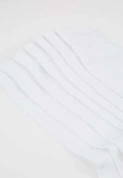 Pier One 7 Pack - Calcetines - White -Elegancia Tienda De Ventas 17fa69a4c4e647a8942d3167758fd095