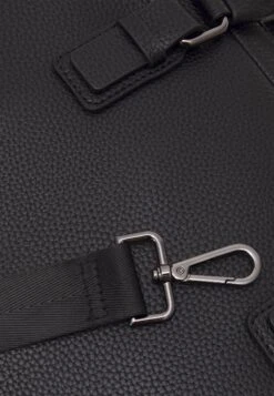 Pier One Funda Para Portátil - Black -Elegancia Tienda De Ventas 2415bc75817340989b2ffb6bb4b02177