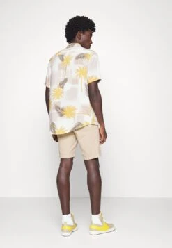 Pier One 2 Pack - Shorts -Dark Blue/Tan -Elegancia Tienda De Ventas 2da84bf7400144ac9ebc4ca05fbe926a