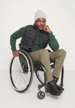 Pier One Chaleco - Black 17 Pier One Chaleco - Black -Elegancia Tienda De Ventas 336bb9182f0a4a37bec68dd5919004c6