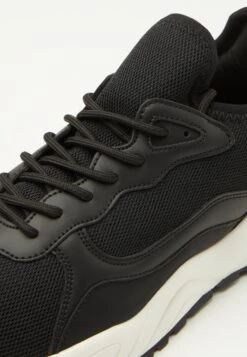 Pier One Unisex - Zapatillas - Black/White -Elegancia Tienda De Ventas 383be7e17d7b4e6fb1f7aa6c378ae4ea