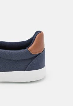 Pier One Unisex - Mocasines - Dark Blue -Elegancia Tienda De Ventas 389e4733b80f4869a0757e54a268f427