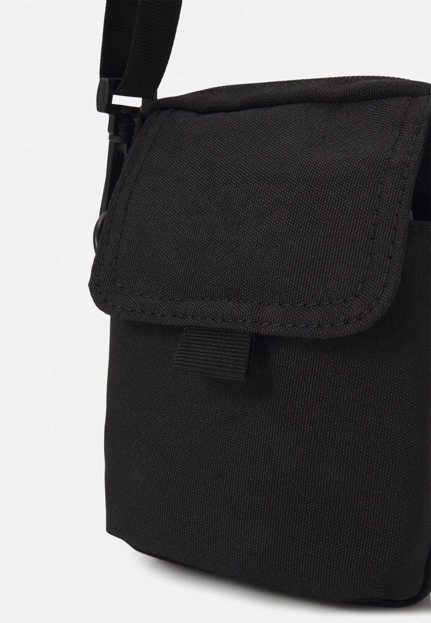 Pier One Unisex - Bandolera - Black 5 Pier One Unisex - Bandolera - Black - Imagen 5