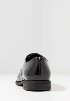 Pier One Zapatos Con Cordones - Black -Elegancia Tienda De Ventas 48caf514e4d0444e989d94de0ca15e56