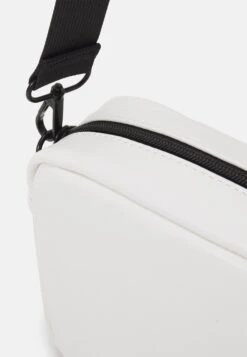 Pier One Bandolera - Off-White -Elegancia Tienda De Ventas 4aa2718ebe71449b8f79082c7615e9c0