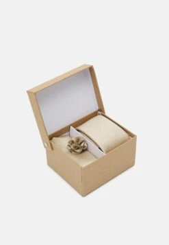 Pier One Set - Otros Accesorios - Beige -Elegancia Tienda De Ventas 5dfa39d4f14a47e495c04fd8aad3fb4e