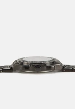 Pier One Unisex - Reloj - Black -Elegancia Tienda De Ventas 61816abbfe56410eb5022a277b27535a