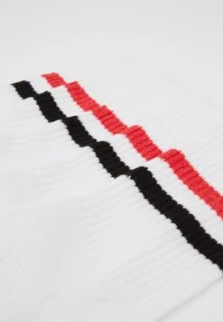 Pier One 5 Pack - Calcetines - White/Red/Black -Elegancia Tienda De Ventas 64438c52cf7c48bd8e9b885796ff3199