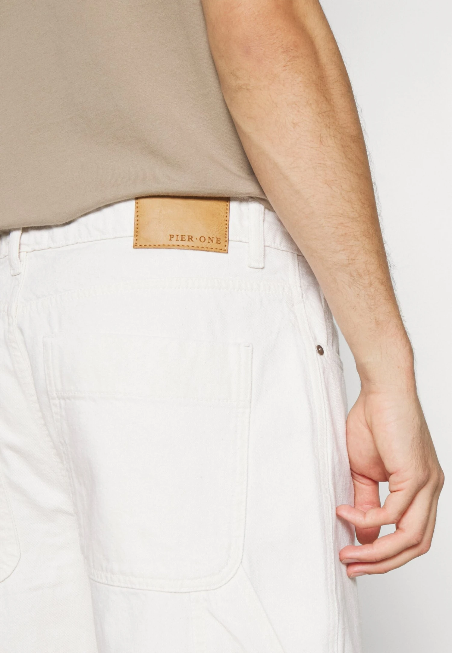 Pier One Carpenter Colored Twill- Vaqueros Rectos - Off-White 8 Pier One Carpenter Colored Twill- Vaqueros Rectos - Off-White - Imagen 8