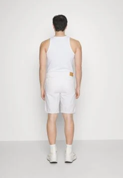 Pier One Colored Twill White Denim - Shorts Vaqueros - White Denim -Elegancia Tienda De Ventas 6fb902e0dcfa488a9a60ba7e359e011c