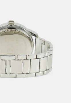 Pier One Set - Reloj - Silver-Coloured 9 Pier One Set - Reloj - Silver-Coloured -Elegancia Tienda De Ventas 72bbbb99430d4d8cb8ab6ed38164cad1