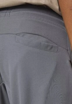 Pier One Pantalones Deportivos - Dark Grey -Elegancia Tienda De Ventas 79ee9aaa2a6145a6b7a761ca00e3a52f