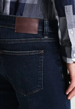 Pier One Basic - Vaqueros Rectos - Dark Blue Denim -Elegancia Tienda De Ventas 7aa5df5983c44365808e18ddcad2589e