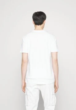 Pier One Cocktail Tee- Camiseta Estampada - White -Elegancia Tienda De Ventas 7dbeba6fcfc44b008901e863c3ab7bee