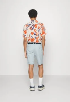 Pier One Shorts - Light Blue 7 Pier One Shorts - Light Blue -Elegancia Tienda De Ventas 85c8acd4ec2547ee9532718566d688e0