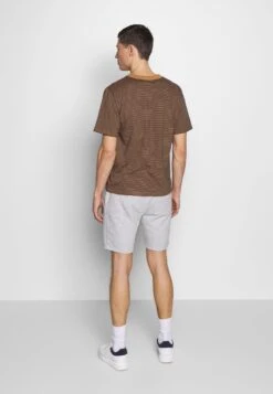 Pier One 2 Pack - Shorts -Light Grey /Black -Elegancia Tienda De Ventas a95507bb1b644136a259c68258b032f4