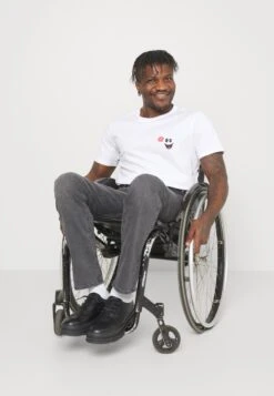 Pier One Vaqueros Rectos - Grey Denim -Elegancia Tienda De Ventas aa391ddaeb5b4eb88a37b8d011fe8892