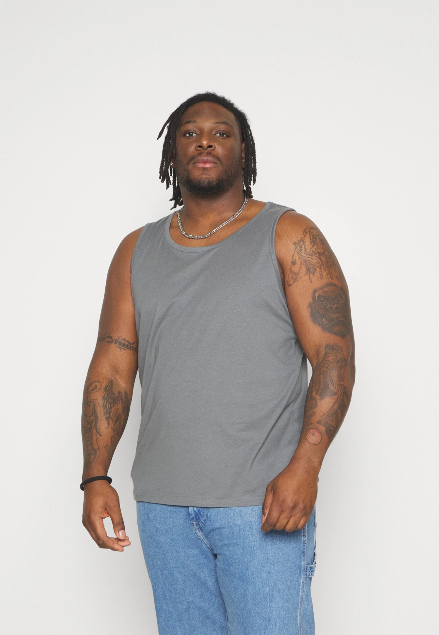 Pier One 3 Pack- Top - Black/Grey/Khaki 5 Pier One 3 Pack- Top - Black/Grey/Khaki - Imagen 5