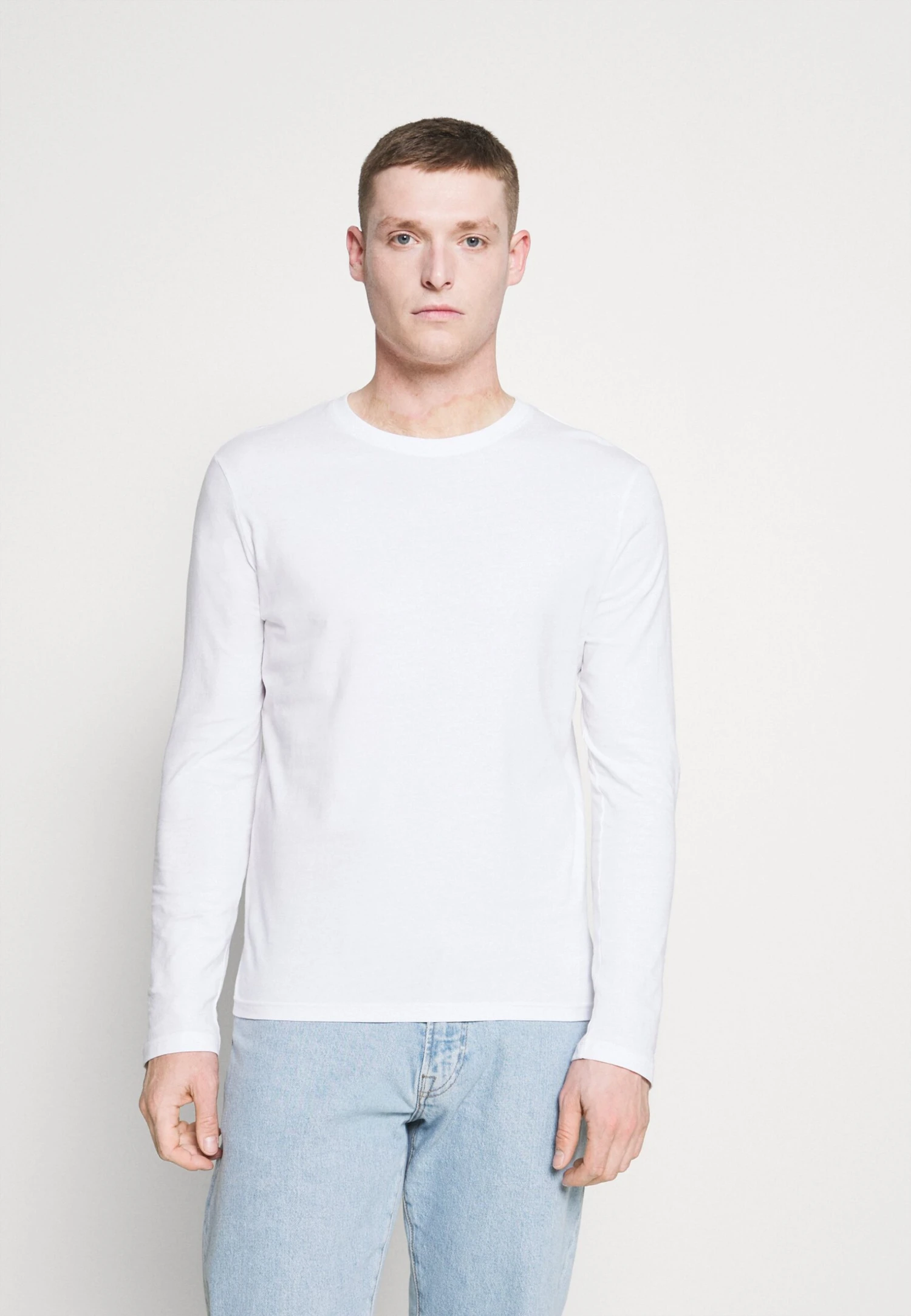 Pier One 5 Pack - Camiseta De Manga Larga - White/Dark Blu/Grey 2 Pier One 5 Pack - Camiseta De Manga Larga - White/Dark Blu/Grey - Imagen 2