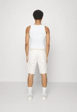 Pier One Shorts - White -Elegancia Tienda De Ventas af2b3cbb37c243f192f039de557dff81