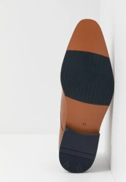 Pier One Leather - Mocasines - Cognac -Elegancia Tienda De Ventas b33620ba8ab547529ee32df8e71ecc15