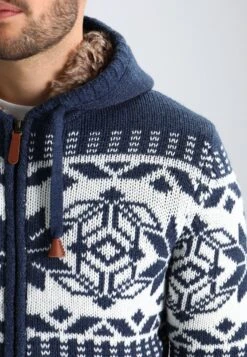 Pier One Chaqueta De Punto - Blue Melange -Elegancia Tienda De Ventas b3b926c8db4947f8b915dacd57160cc1