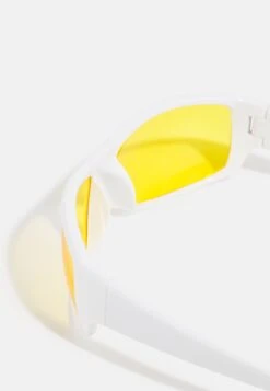 Pier One Unisex - Gafas De Sol -White -Elegancia Tienda De Ventas b4b325aa86de4c81966397739d019f31