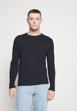 Pier One 5 Pack - Camiseta De Manga Larga - White/Dark Blu/Grey 13 Pier One 5 Pack - Camiseta De Manga Larga - White/Dark Blu/Grey -Elegancia Tienda De Ventas b6bd0ebd2c8b455da43c6a1b757461c3