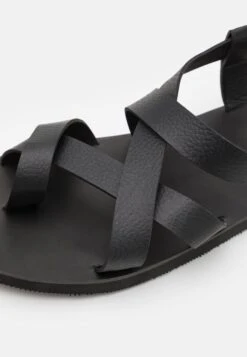 Pier One Sandalias De Dedo - Black -Elegancia Tienda De Ventas bfc9cb202a1044a7af0b0ffa2591ad7d
