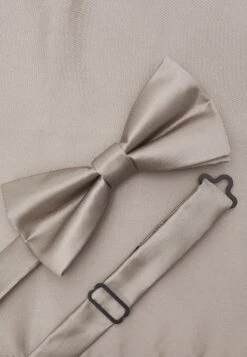 Pier One Set - Pañuelo De Bolsillo - Stone -Elegancia Tienda De Ventas c079acf21d984f87a5a118594b813079