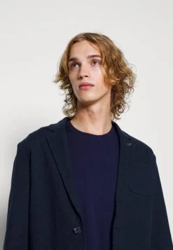 Pier One Americana - Dark Blue -Elegancia Tienda De Ventas cd2e2a89aa6d4666ba0a5d102d076303