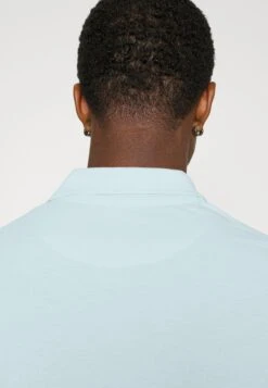 Pier One 3 Pack - Polo - Light Blue/Blue/Dark Blue 11 Pier One 3 Pack - Polo - Light Blue/Blue/Dark Blue -Elegancia Tienda De Ventas dc8d7078be0349f2a66422bd4f6d92ae