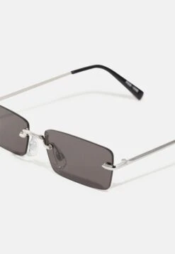 Pier One Unisex - Gafas De Sol - Black -Elegancia Tienda De Ventas e15ab6ee6bcb46b3b75eb870236169a4