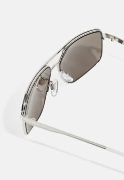 Pier One Unisex - Gafas De Sol - Silver-Coloured, Black -Elegancia Tienda De Ventas e4032642d98b4cd386349df91f3cefe3