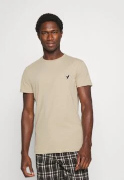 Pier One Camiseta Básica - Beige