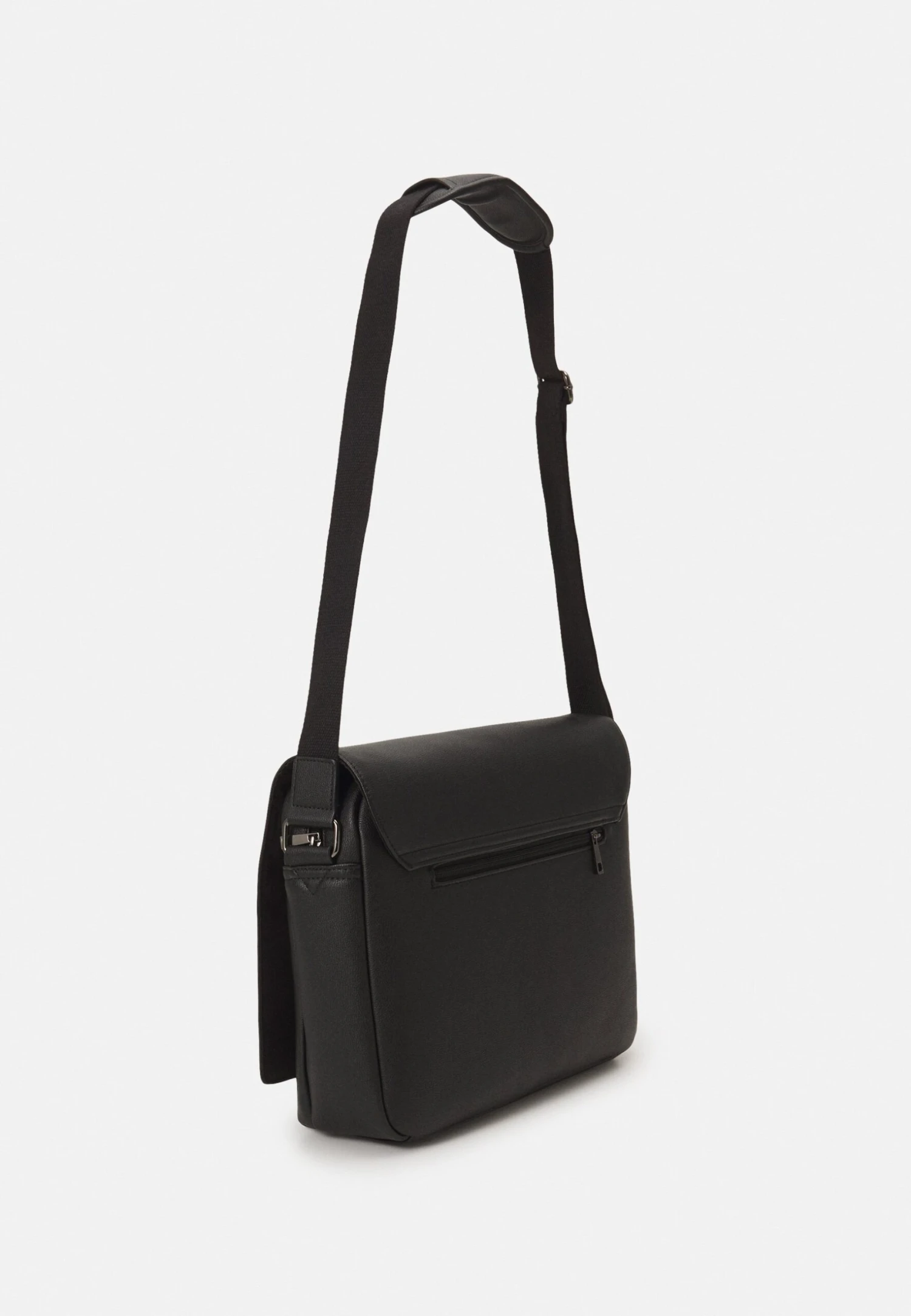 Pier One Big Messenger Bag - Bandolera - Black 2 Pier One Big Messenger Bag - Bandolera - Black - Imagen 2