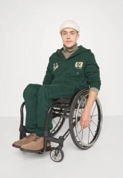 Pier One Sudadera - Dark Green -Elegancia Tienda De Ventas f524114c05f84adea2e8c6d9fb1eacc8